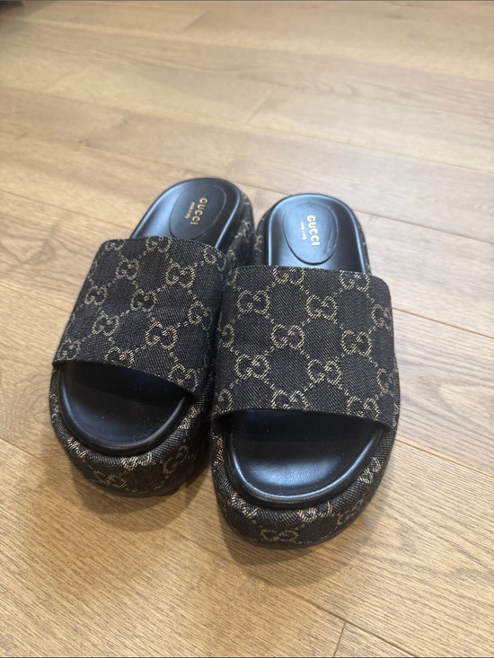 Gucci Shoes - Gucci Beige/blue (Jean look) GG Canvas Platform Slides